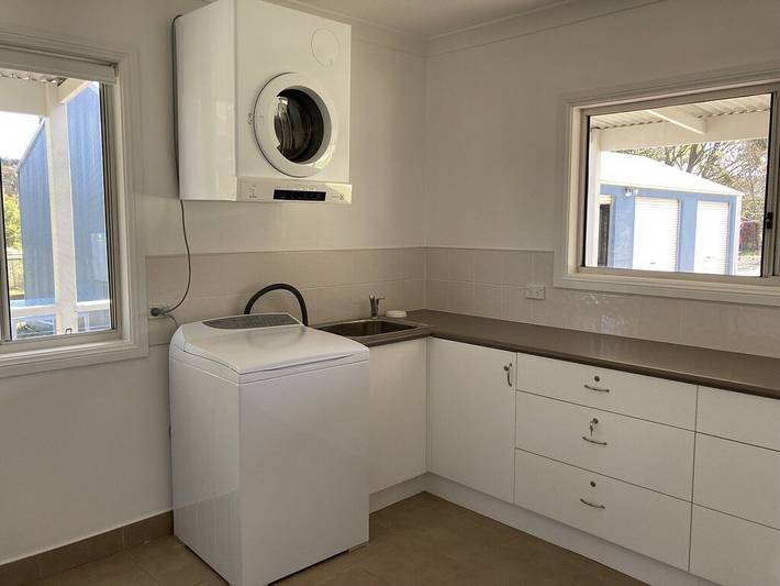 Holiday home for 10 people, with balcony and garden in South Coast NSW