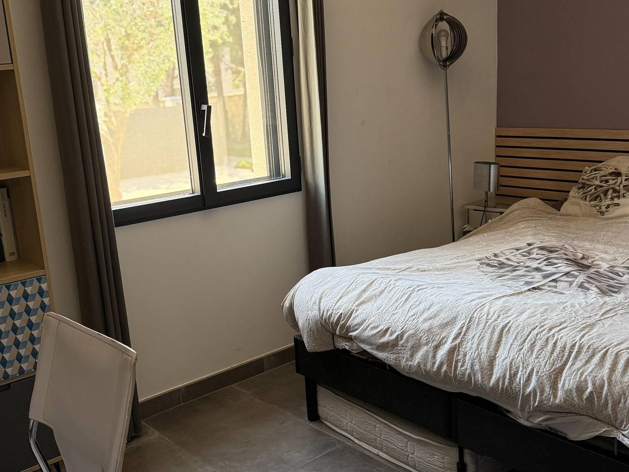 Villa avec piscine et jacuzzi près de Châteauneuf-du-Pape – 4 personnes in Sorgues, Vaucluse