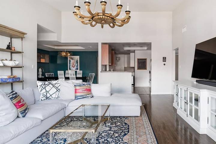 Vacation rental for 6 people, with balcony in West Los Angeles