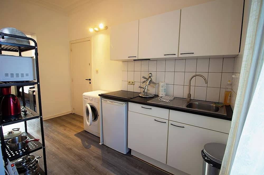 Appartamento intero, Handy Studio near Nato\n in Schaerbeek, Brussel e dintorni