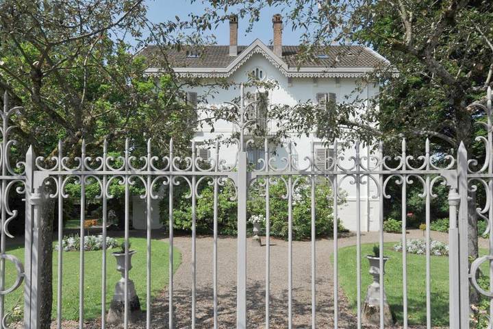Chambre d’hôte pour 4 personnes, avec terrasse, animaux acceptés à Ronchamp