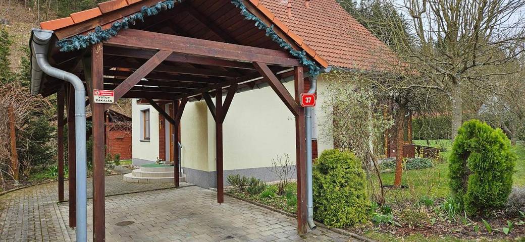 Willa dla 6 osób, z ogród i widok oraz basen - 1
