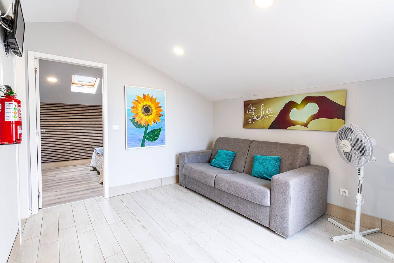 Apartamento entero, Apartamento 'Casa de vacaciones Funchal Centro T1' con vistas al mar, Wi-Fi y aire acondicionado. in Funchal (Sé), Isla de Madeira