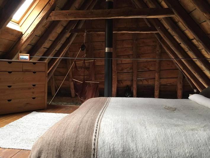 Chalet 'Cabaña Vento Norte' con vistas a la montaña y jardín privado in Vilamós, Pirineo Catalan