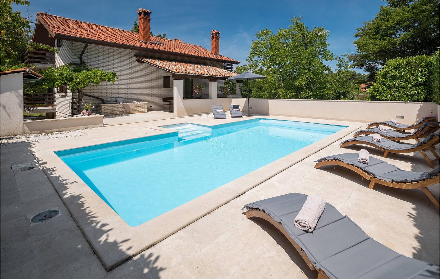 Ferienhaus für 8 Personen mit Pool in Pazin, Zentralistrien