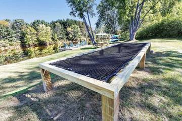 Vacation Home for 15 Guests in Oconto County, Picture 2