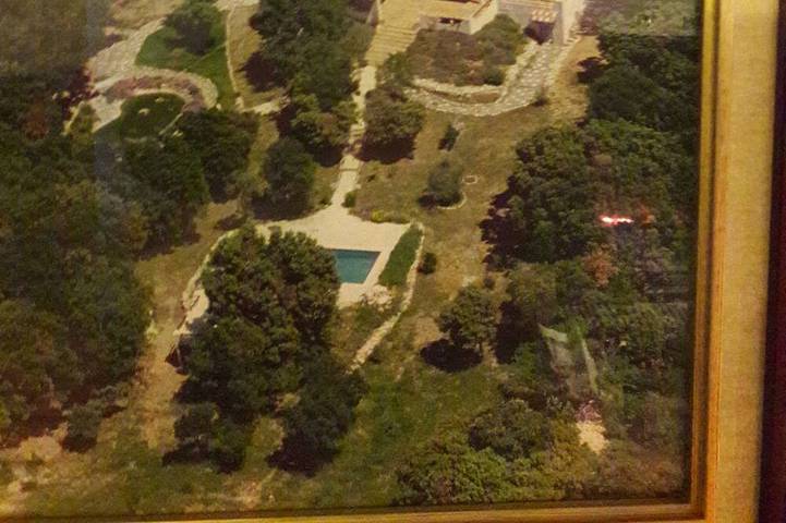 Gîte pour 4 personnes, avec terrasse ainsi que piscine et jardin à Argelliers