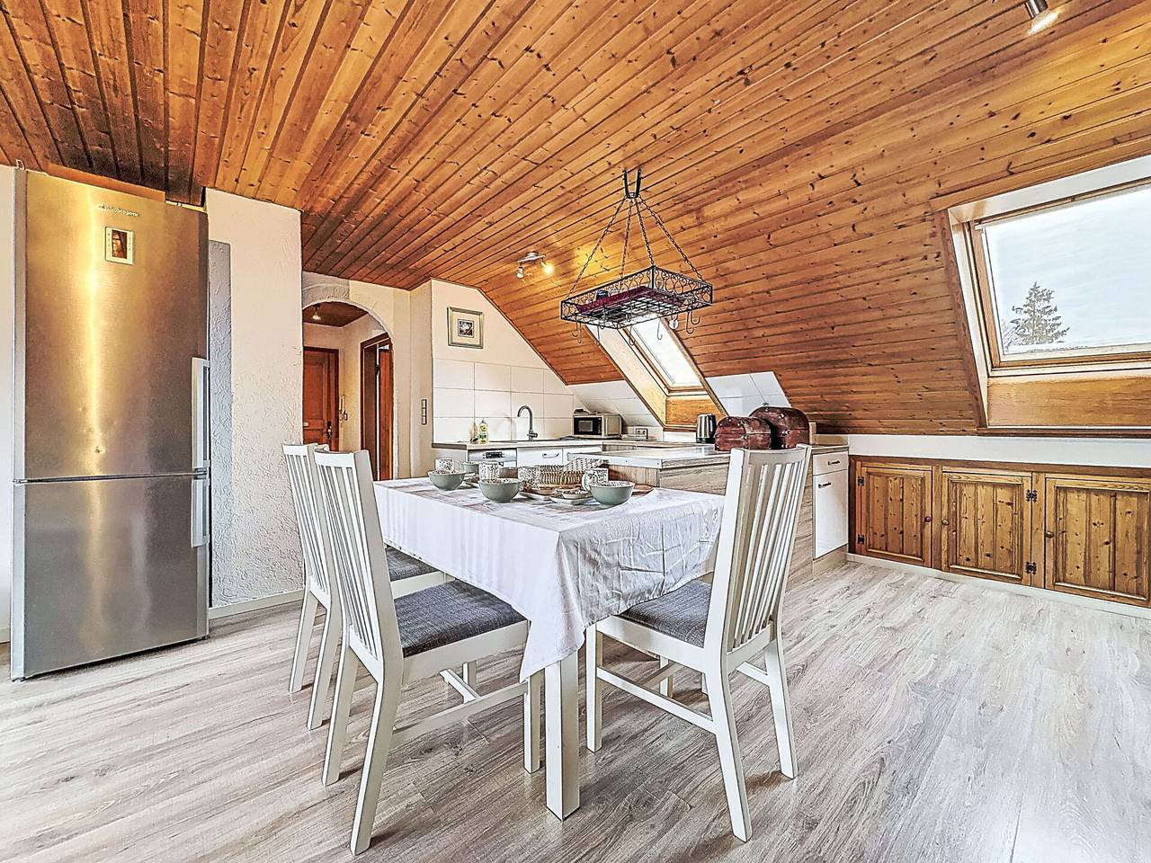 Ganze Wohnung, Münchenverrückt - Münchenverrückt 106.2 in Unterschleißheim, Oberbayern