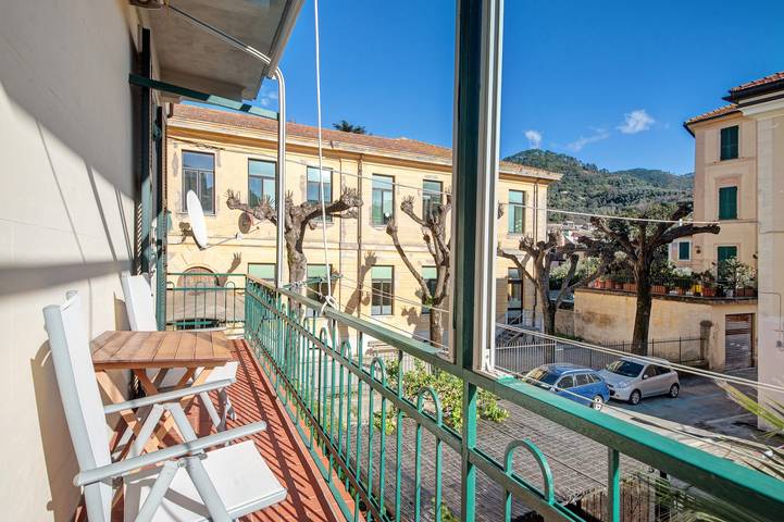 Entire apartment, Apartment 'Casa Mare Levanto 2' with Private Terrace and Wi-Fi in Levanto, Levanto Municipality