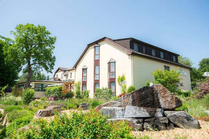 Hotel für 3 Personen, mit Sauna und Garten, mit Haustier in Plauen - 4