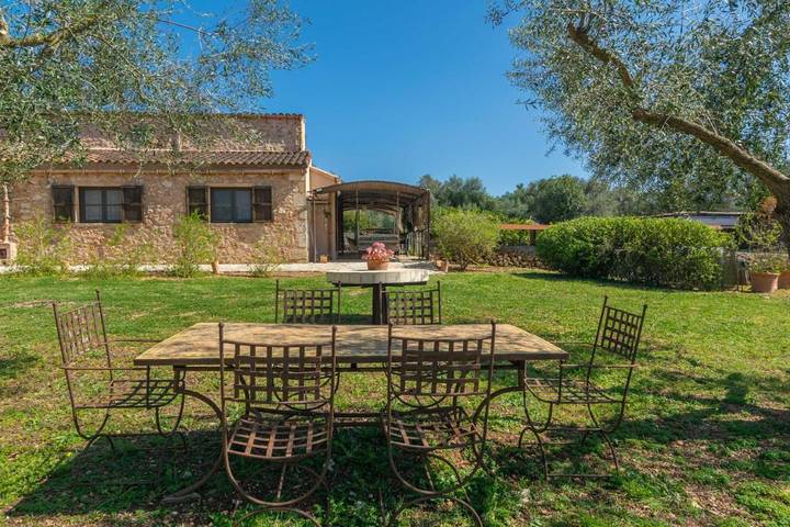 Finca für 8 Personen, mit Terrasse und Garten sowie Pool in Son Carrió - 4
