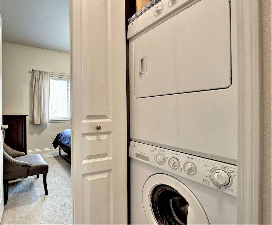 Ganze Wohnung, The Hightower Suite - Eine Luxuswohnung in der obersten Etage im Zentrum von Girdwood / Alyeska! in Girdwood, Anchorage