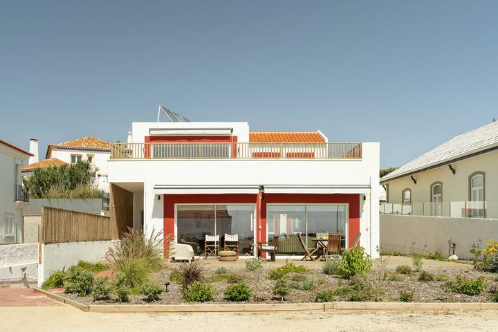 Casa de férias para 8 pessoas, com Terraço e Jardim em Praia das Maçãs