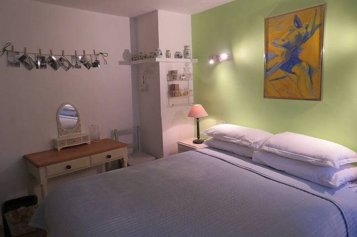 Location de vacances pour 4 personnes, avec terrasse et jardin à Bourg-Charente - 4