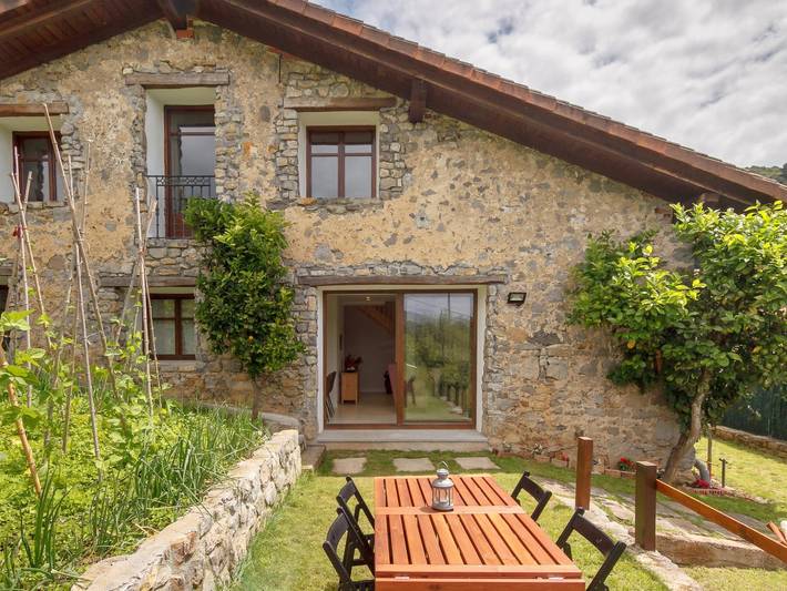 Ferienhaus für 8 Personen, mit Balkon/Terrasse und Meerblick sowie Garten in Nordspanien - 3
