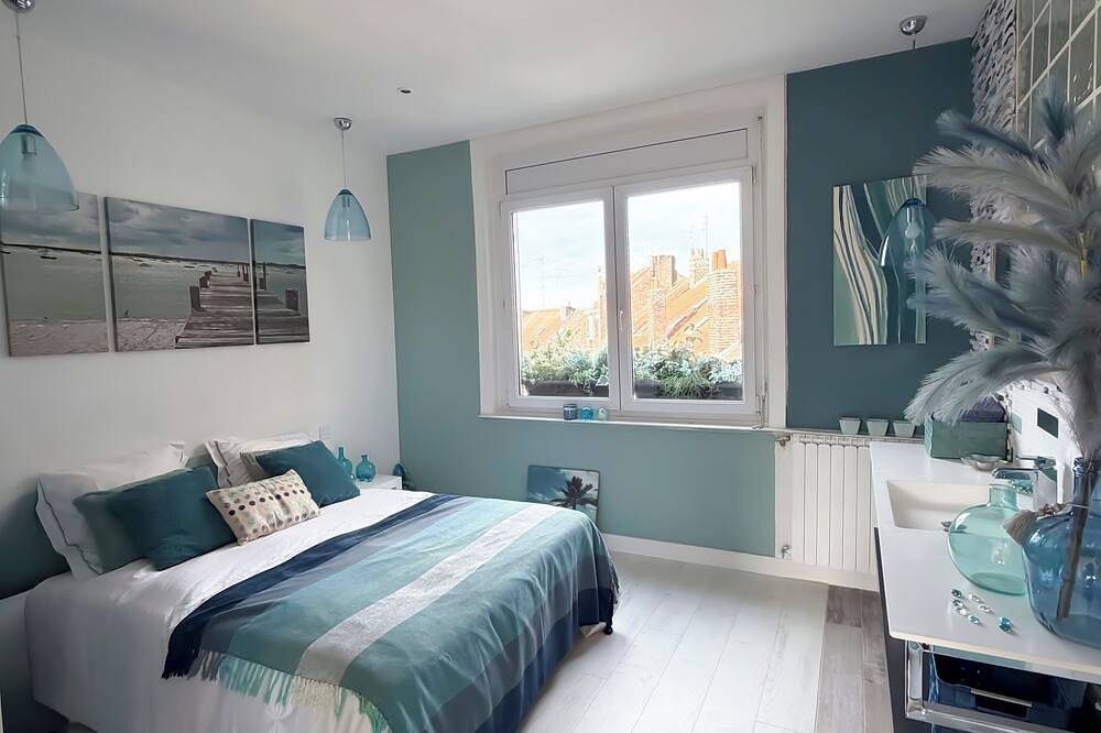 Entire apartment, Large Design Apartment - Marcq-en-Barœul/Lille in Marcq-en-Barœul, Lille region