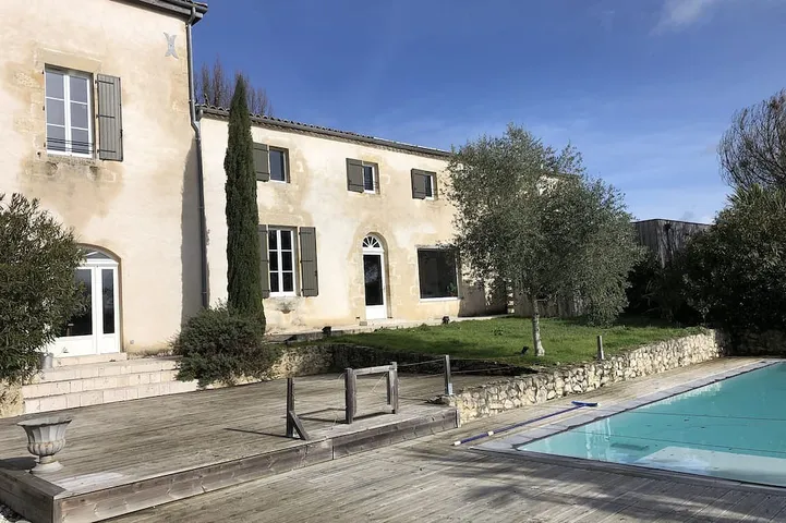 Château Caillivet : Au cœur d'un vignoble Bio in Mazères (Gironde), Région de Langon