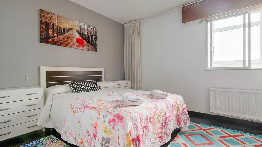 Gîte pour 4 personnes, avec Terrasse à Saint-Jacques-de-Compostelle - 3