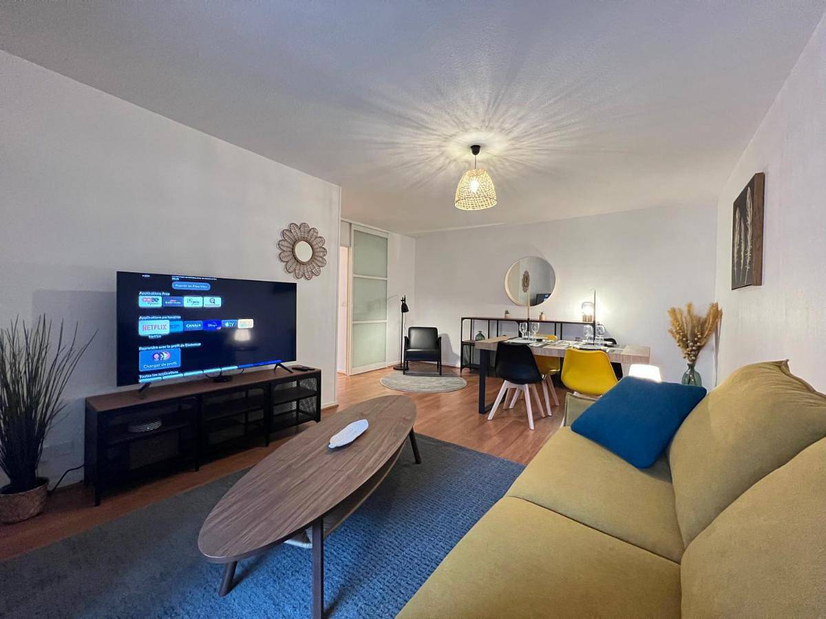 Appartement entier, Colomiers Shelter - City, Terrasse, Wifi, Netflix in Colomiers, Toulouse et ses environs