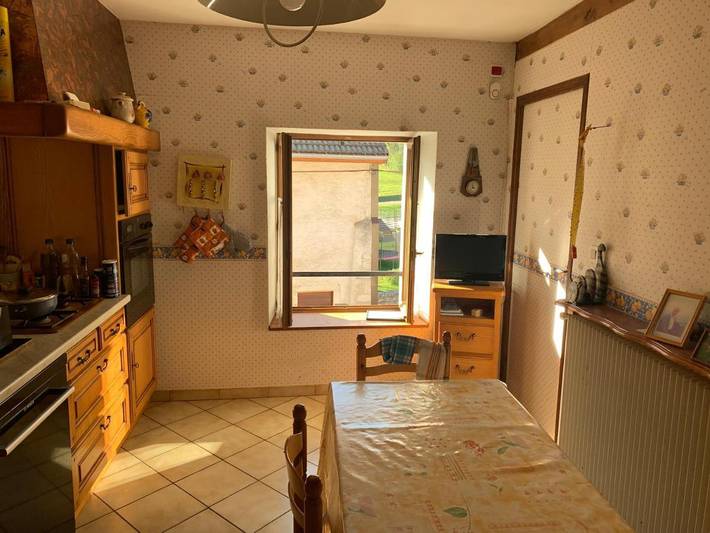 Location de vacances pour 6 personnes, avec vue ainsi que vue sur le lac et terrasse, animaux acceptés à Grande-Rivière - 3