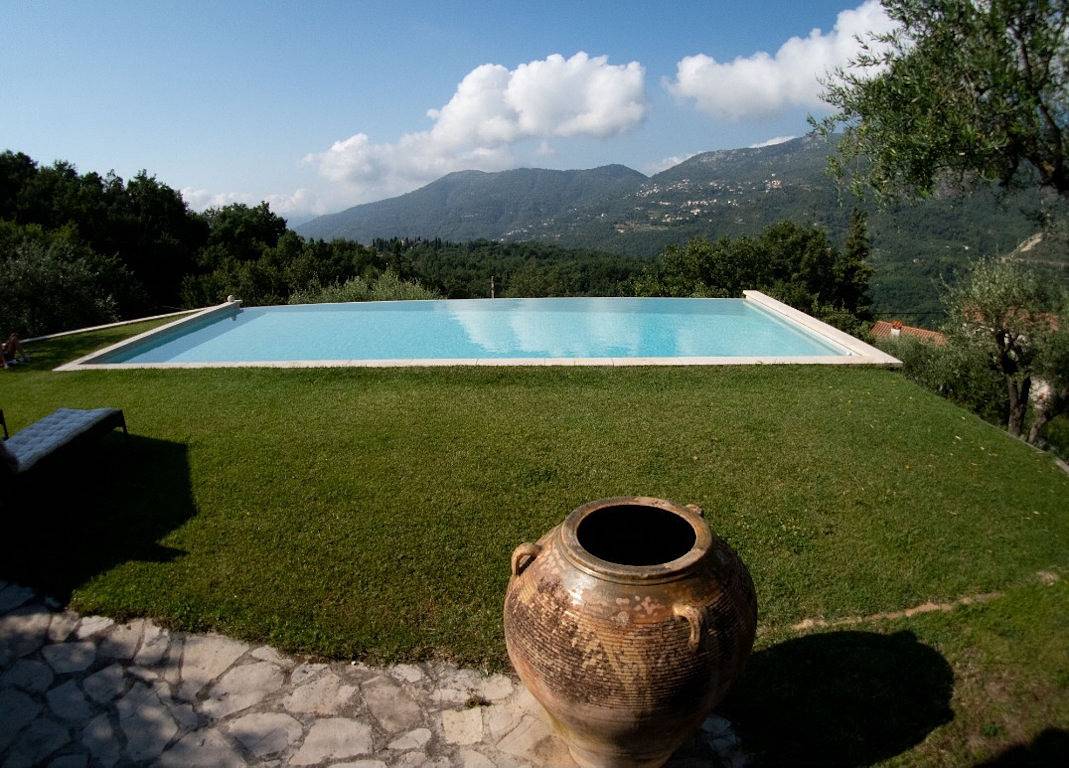 Chambre d'hôtes de charme "Le Mas des Oliviers" - Chambre in Contes, Région de Nice