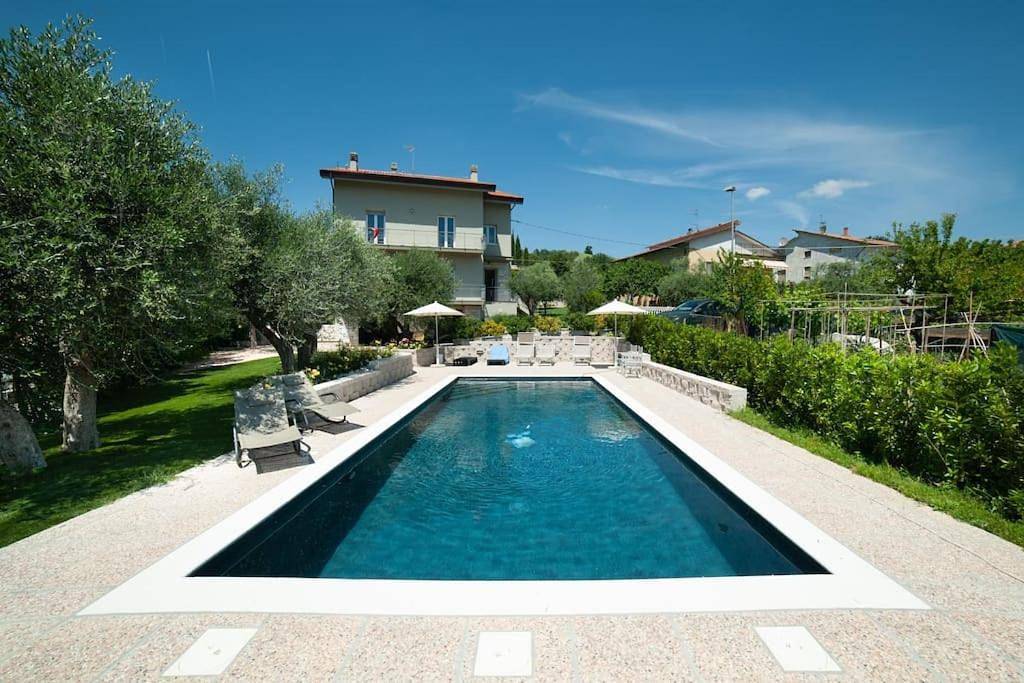 La casa di Giulio e Lina in Fossombrone, Valle del Metauro