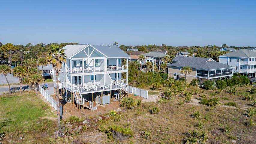 Vacation house for 8 people, with balcony/terrace in Folly Beach