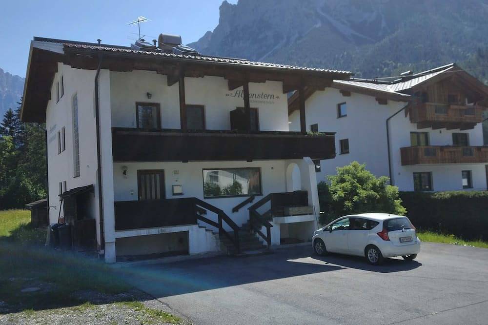 Ganze Wohnung, Fewo A 1 - Alpenstern in Lechtaler Alpen, Biberwier