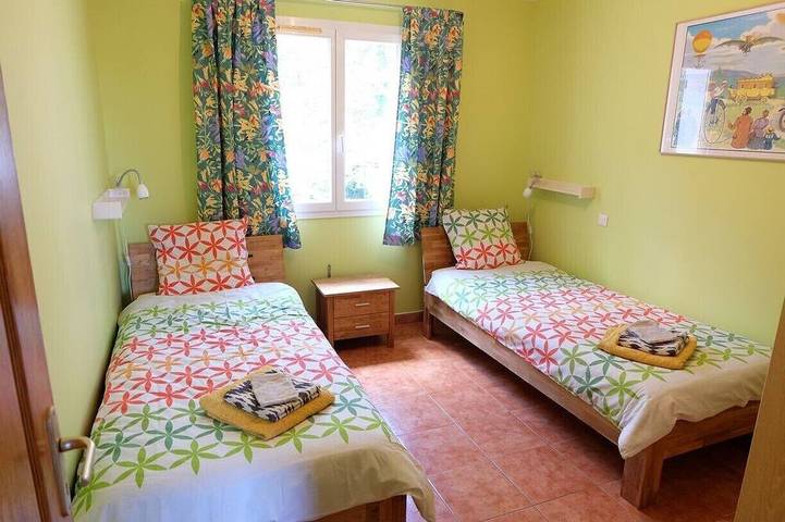 Location de vacances pour 6 personnes, avec jacuzzi et jardin à Fontès - 4