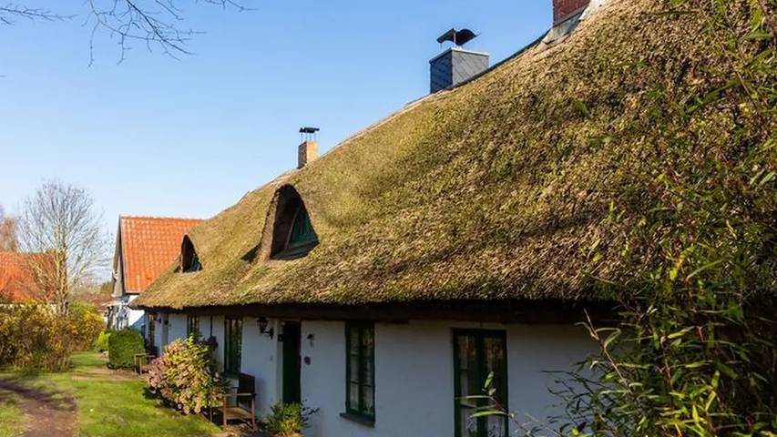Ferienhaus für 6 Personen, mit Sauna und Terrasse sowie Garten
