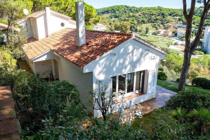 Casa de vacaciones para 8 personas, con jardín - 1