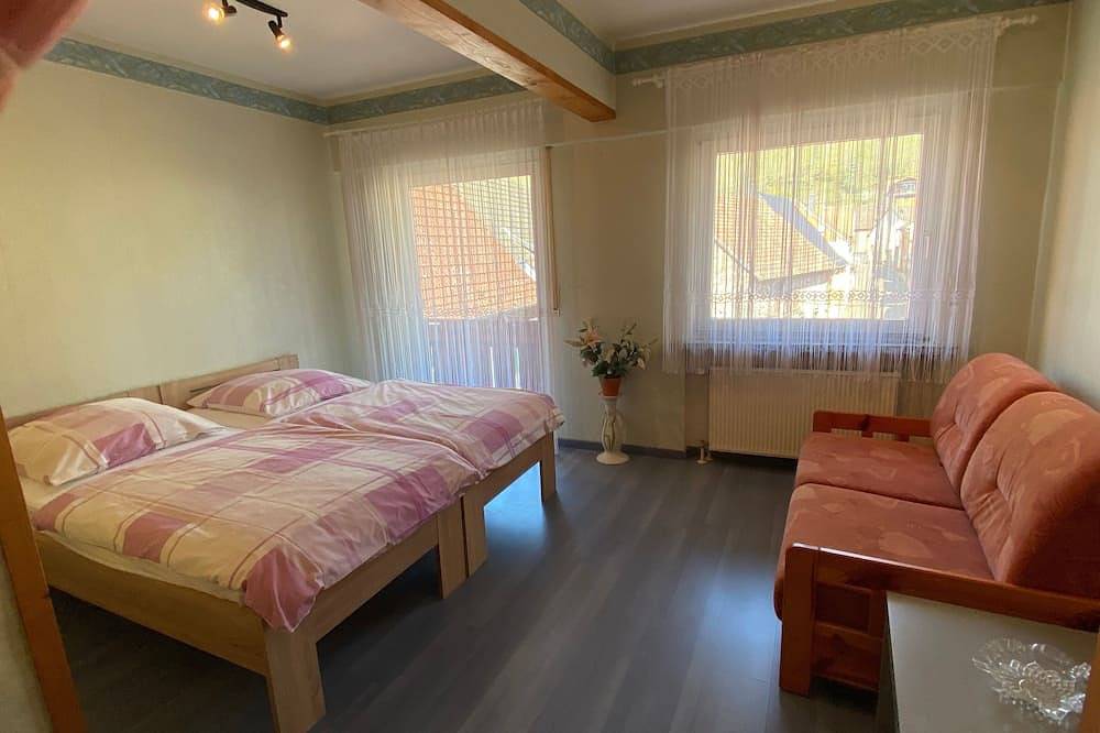 Ferienhaus für 5 Gäste mit 100m² in Kirschroth in Kirschroth, Pfälzer Bergland