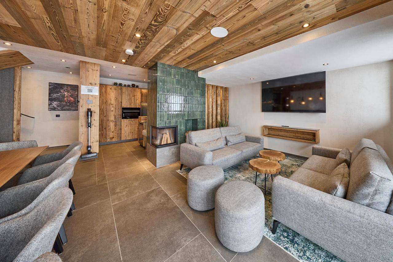 Almhütte Auszeit - Neueröffnung Dezember 2025 in Hinterglemm, Saalbach-Hinterglemm
