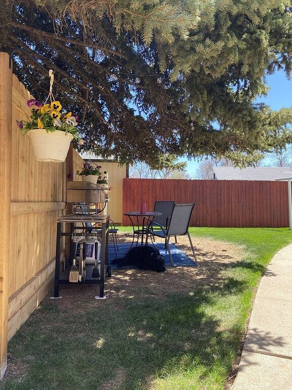 Dog Friendly with Private Fenced Yard, close to Csu and Old Town in Fort Collins, Larimer County
