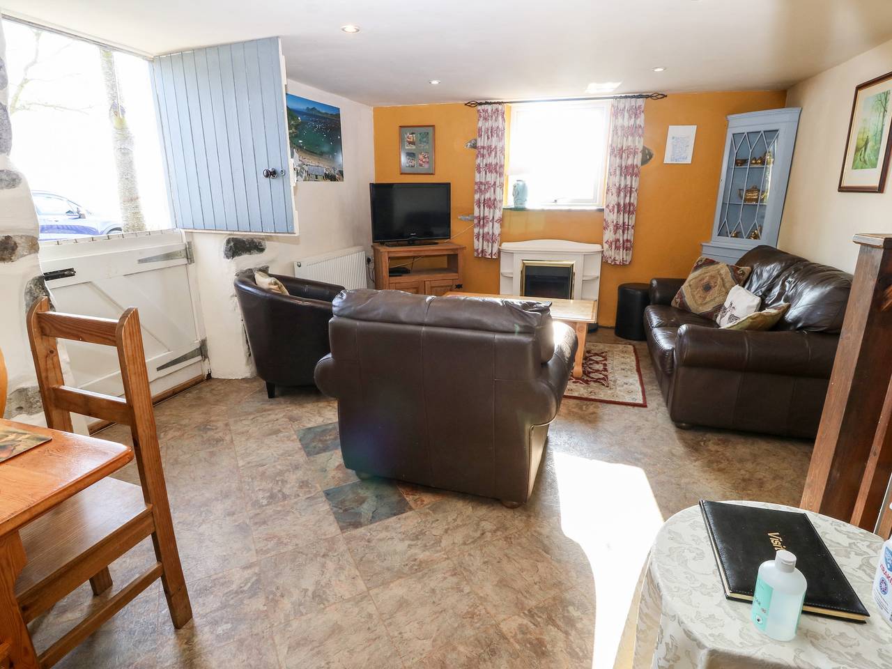 Bwthyn Celyn (Holly Cottage) in Gwynedd