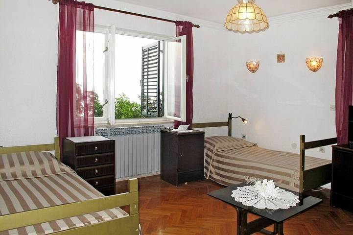 Ferienwohnung für 4 Personen, mit Garten in Mošćenice - 2