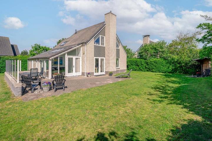 Ferienhaus für 5 Personen, mit Garten und Sauna, kinderfreundlich in De Koog