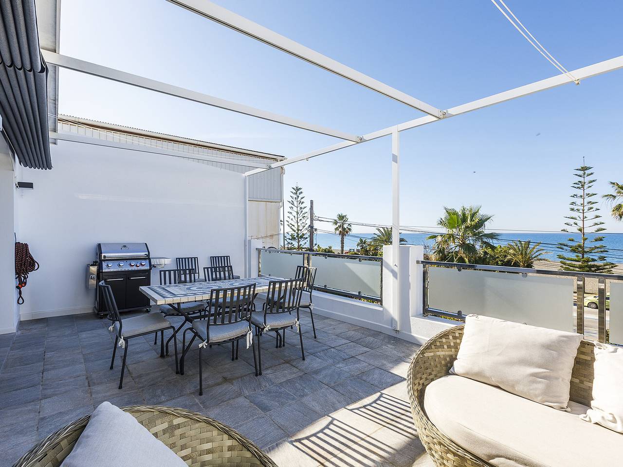 Apartamento entero, Amplio apartamento en Benajarafe con aire acondicionado in Benajarafe, Vélez-Málaga