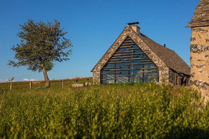 Casa de vacaciones para 7 personas, con terraza además de jardín y vistas - 1