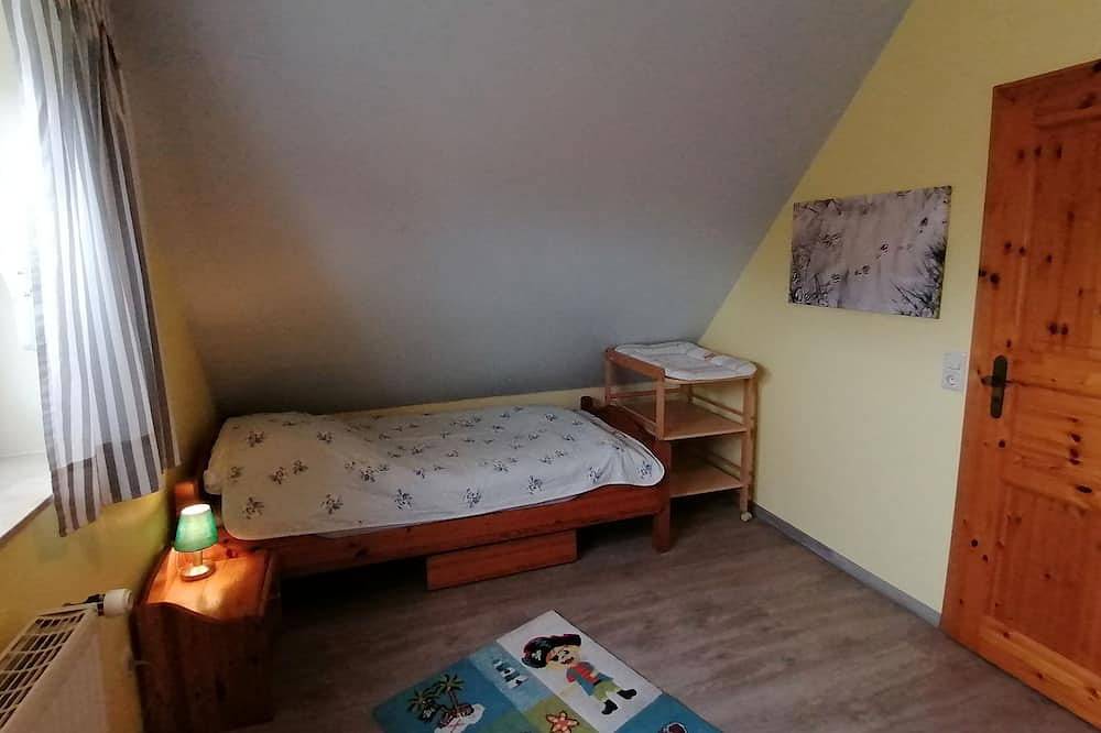 Gemütliches 3-Sterne-Familienhaus mit Wallbox & Wlan im Zentrum Neßmersiel in Neßmersiel, Dornum