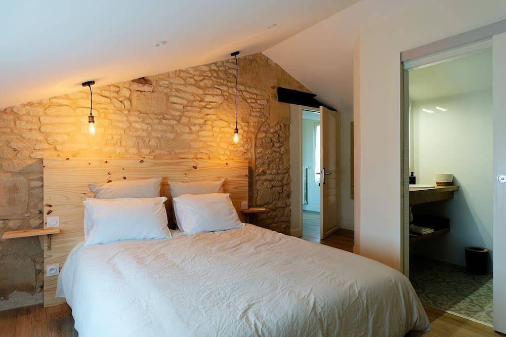 Bienvenue au Domaine de Brignon, gîte familial dans une ancienne ferme viticole in Saint-Macaire-du-Bois, Vallée de la Loire