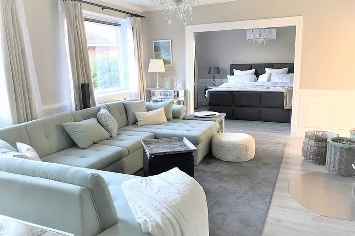 Ferienhaus für 4 Personen, mit Garten in Janneby