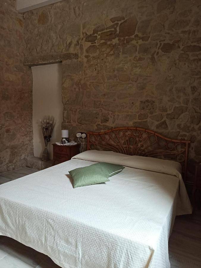 Gîte pour 4 personnes, avec terrasse et jardin dans Dolianova - 2