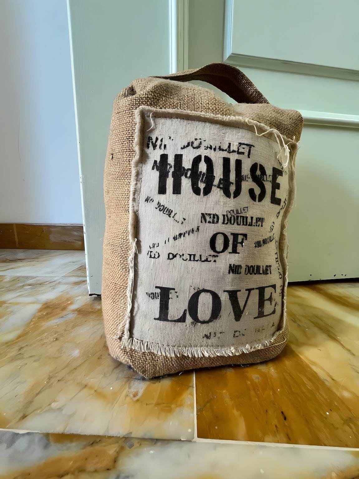 Appartement entier, Appartement 'Happy Family' avec terrasse privée, Wi-Fi et climatisation in Gênes (Ville), Gênes