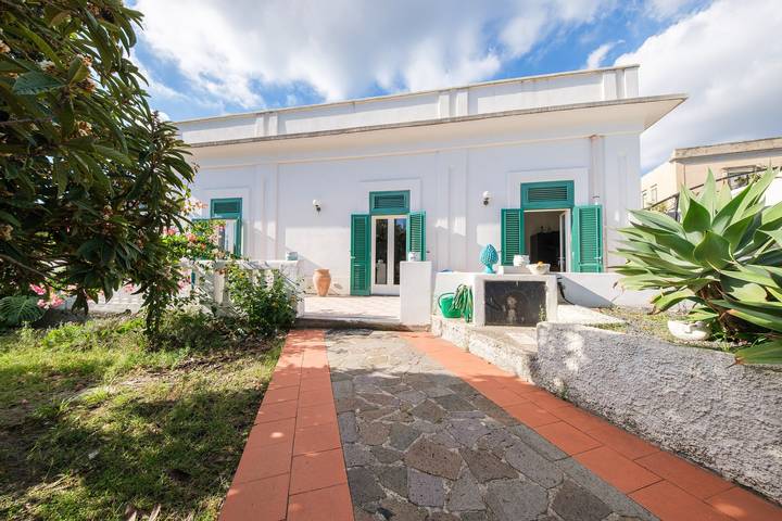 Ferienhaus für 8 Personen, mit Garten in Lipari - 3