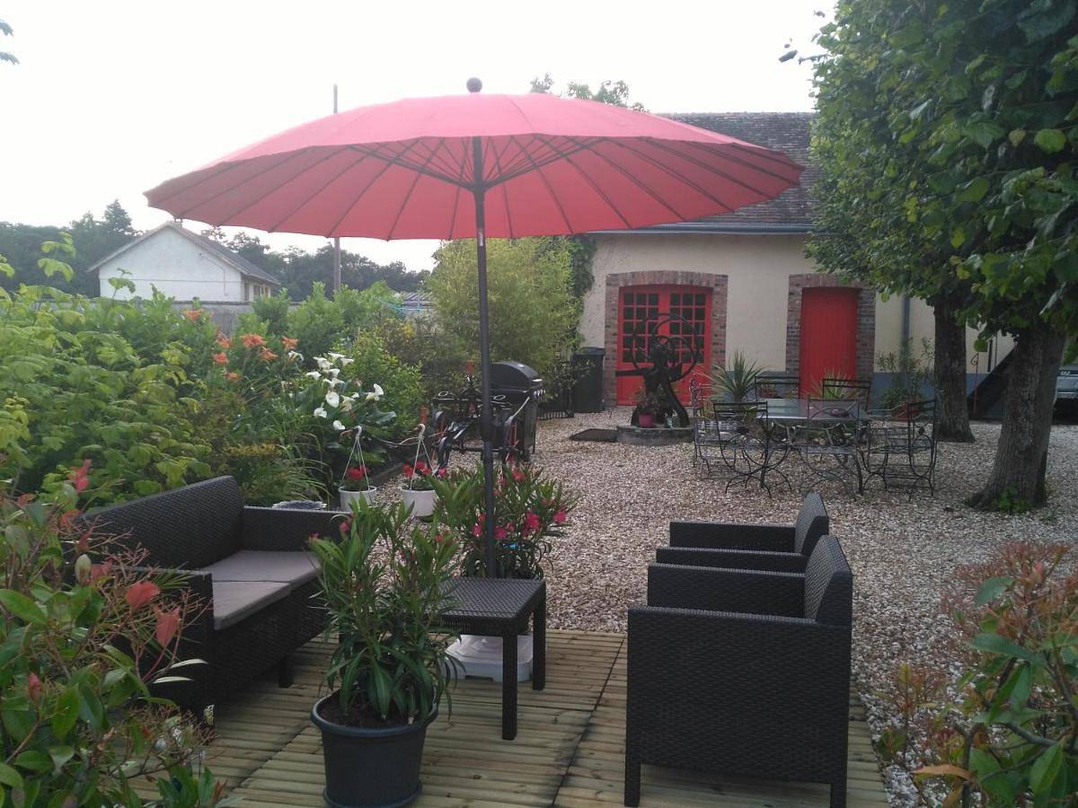 Appartement de vacances entier, Large Double Room in Villemandeur, Région de Montargis