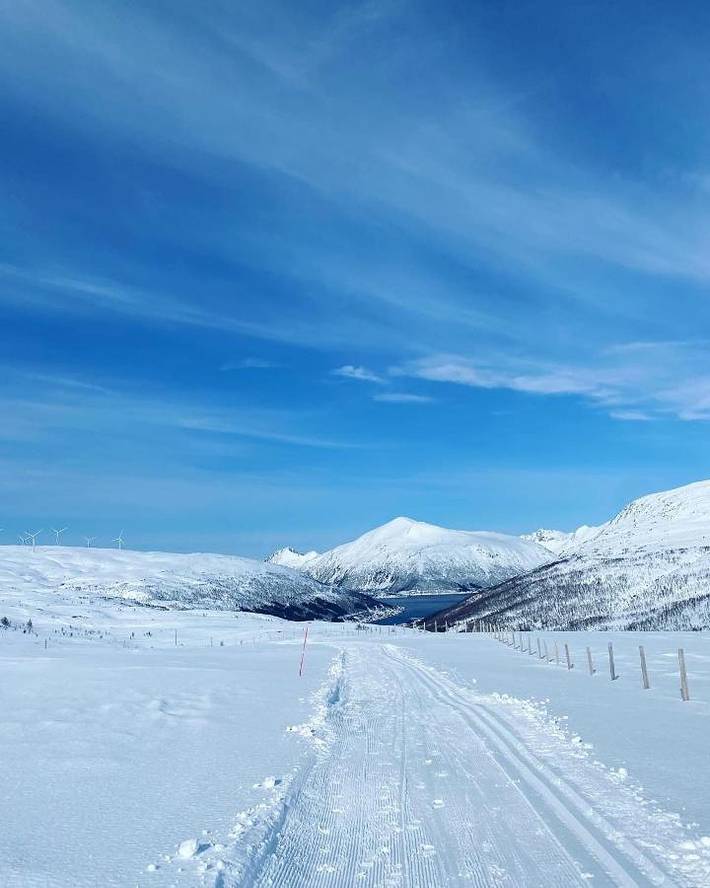 Location de vacances pour 6 personnes, avec jardin ainsi que terrasse et vue dans Tromsø - 2