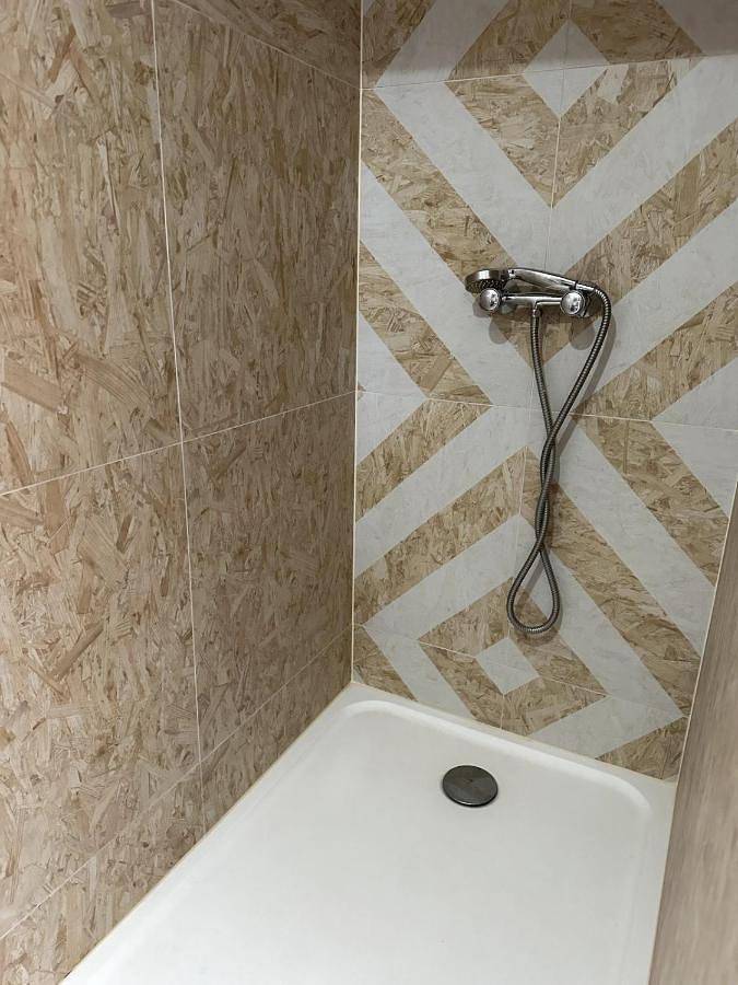 Gîte pour 6 personnes, avec balcon et jacuzzi dans Theatre Du Balcon - 3