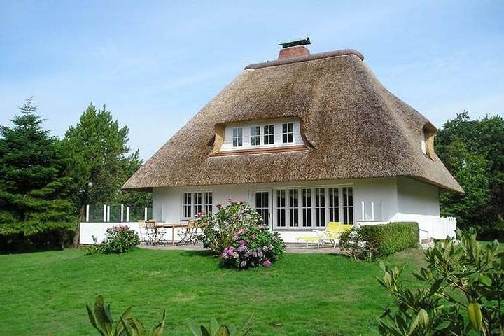 Ferienhaus für 6 Personen, mit Terrasse und Garten sowie Sauna in Nieblum