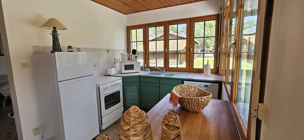 Gîte pour 4 personnes, avec jardin à Mimizan - 4